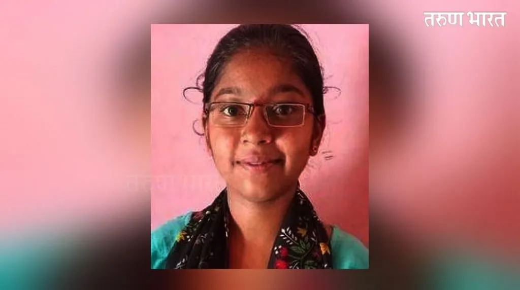 सौंदत्ती यल्लम्मा मंदिर कर्मचाऱ्याची मुलगी अनुपमा श्रीशैल हिरेहोळी दहावीत राज्यात प्रथम