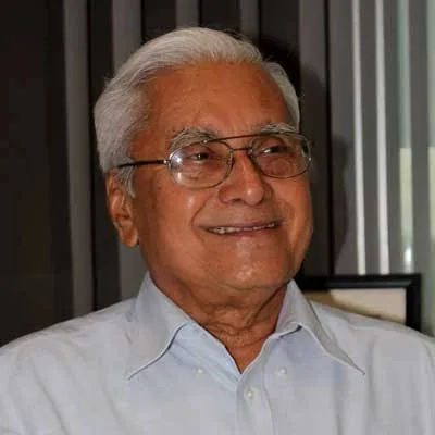 सावित्रीबाई फुले पुणे विद्यापीठाचे माजी कुलगुरू डॉ. राम ताकवले यांचे निधन