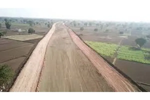 Farmers should come forward for suspension of ring road