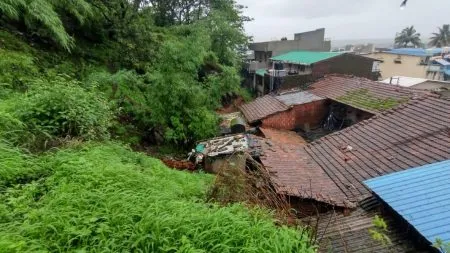 kolhapur rain update 27 families in Sangrul receive relocation notice