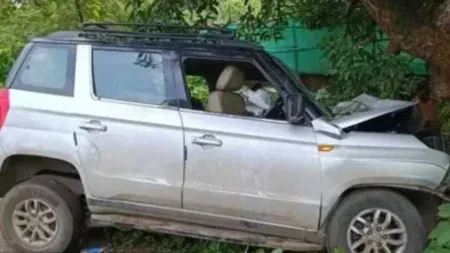 Girl dies in car accident ratnagiri marathi news