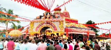 The annual festival of Shri Sateri Devi at Hanakon started with excitement