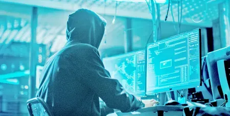 6 lakhs of cyber criminals through online trading