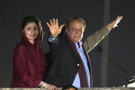 Former Prime Minister of Pakistan Sharif returns home after 4 years