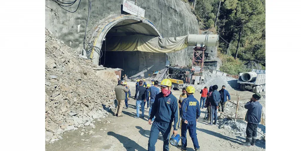 Landslide in under-construction tunnel on Yamunotri