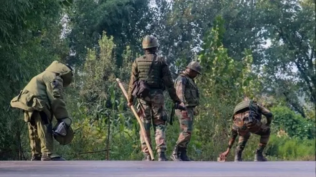 Security forces encounter terrorists in Kulgam