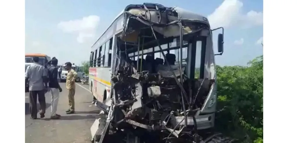 Driver killed, 7 passengers injured in bus-truck collision in Andhra