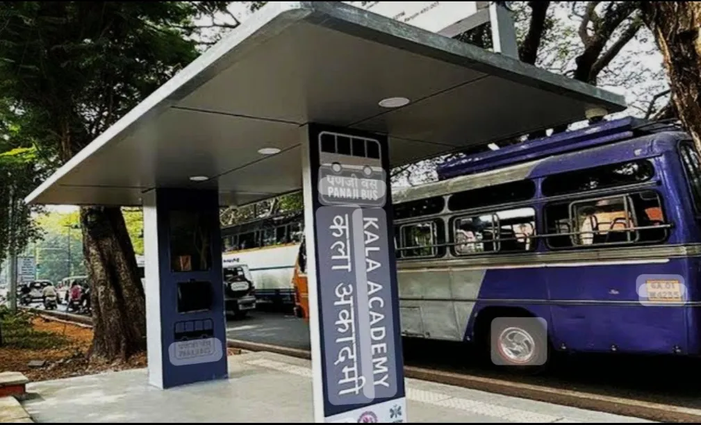 'Smart' bus stops are a big scam!