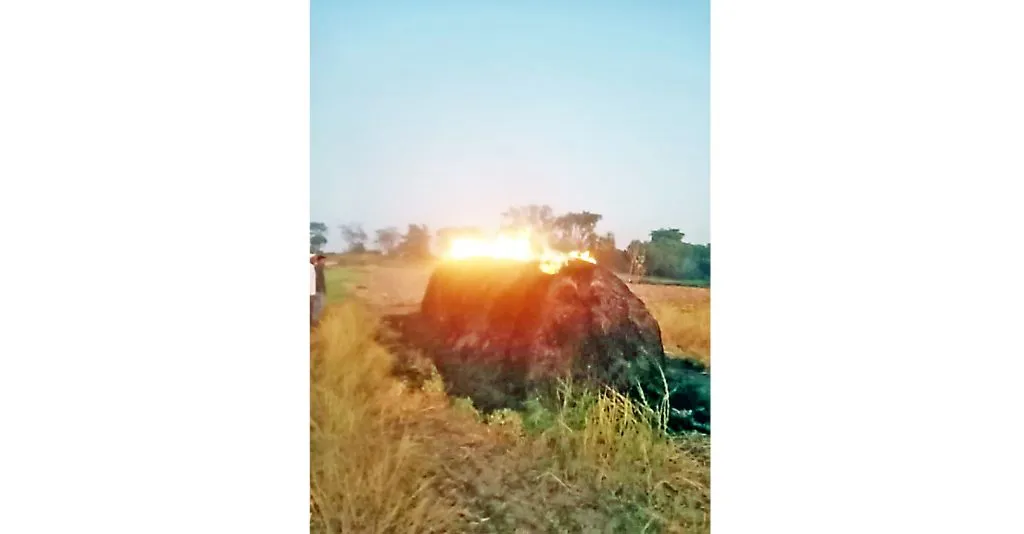 Burning of grasslands continues in Kanburgi, Muchandi area
