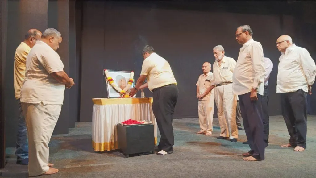 With the death of Vinayak Jadhav, a versatile personality was lost