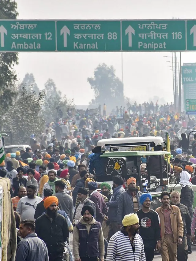 शंभू सीमेवर शेतकऱ्यांचा निषेध मोर्चा (पंजाब-हरियाणा) Farmers protest march at Shambhu border (Punjab-Haryana)