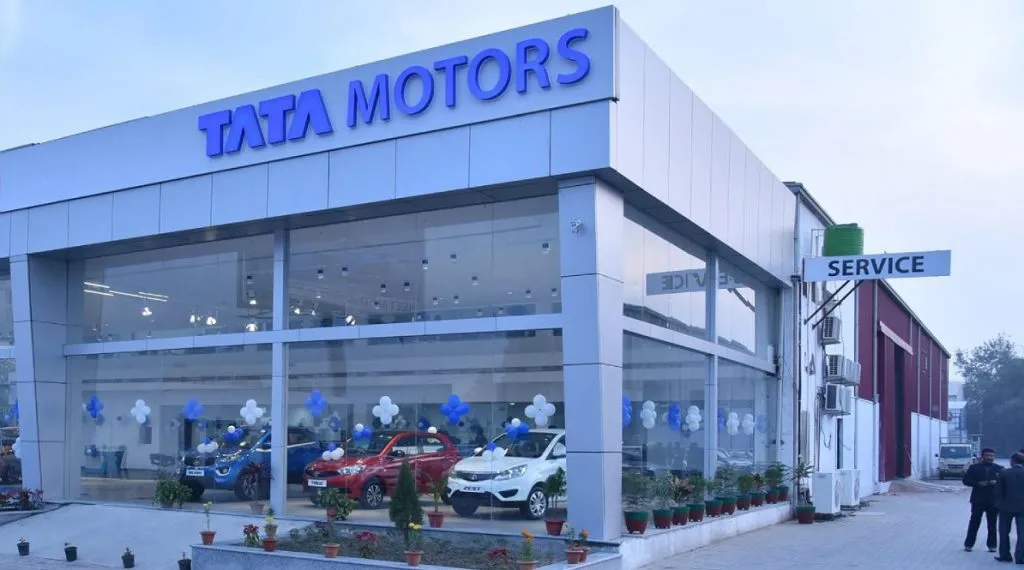 Tata Motors earned a profit of Rs 7025 crore
