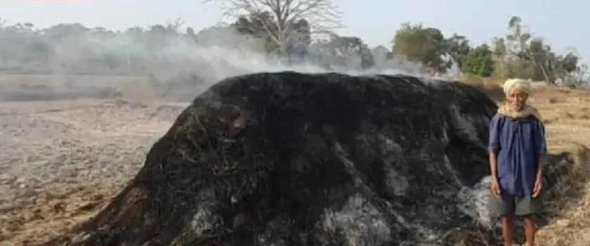 In Khemewadi, community members set fire to hay bales
