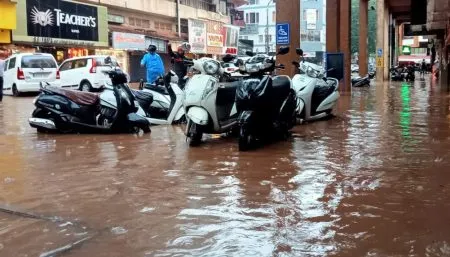 Three Thirteen' of Smart City due to unseasonal rain