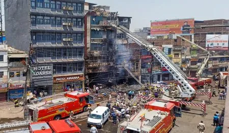 Belgaum elevator caught fire in Patna city