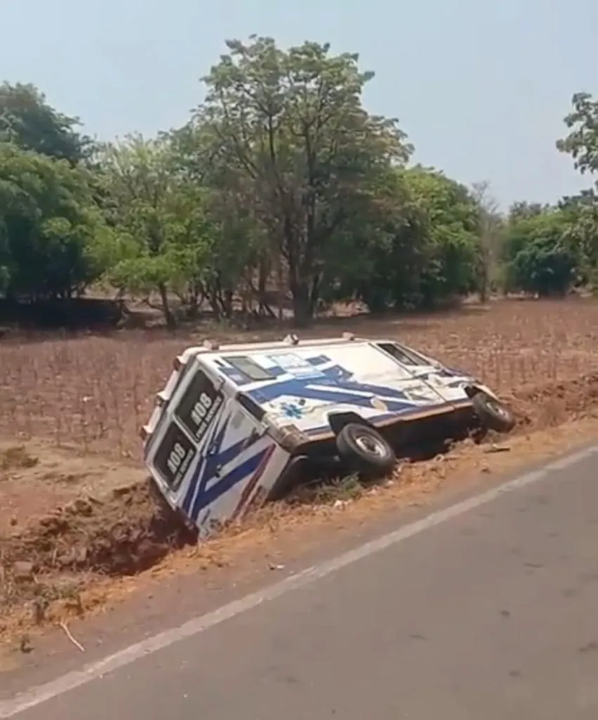 The ambulance overturned on impact with the goods vehicle