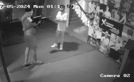 Bar employee shot dead for not serving liquor; The incident was caught on CCTV