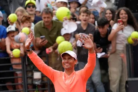 Spain's Nadal makes a triumphant return