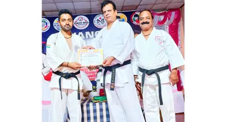 Black belt to Akash Patil