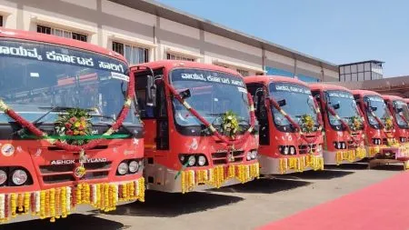 55 new buses in transport convoy