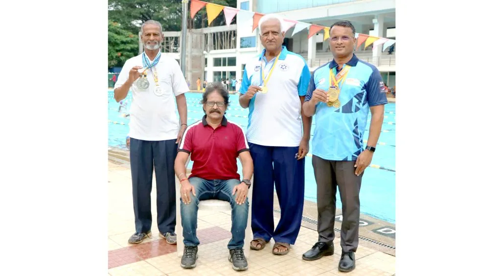 Success of Swimmers, Aquarius Club in Masters Swimming Competition