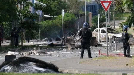 Violent protests in New Caledonia against France