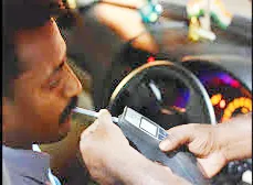 Bus drivers in the industrial sector should be tested with an 'alkometer'