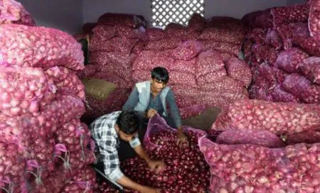 Onion export ban lifted
