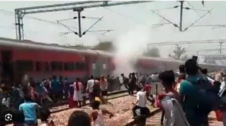Fire accident in Sabarmati Express