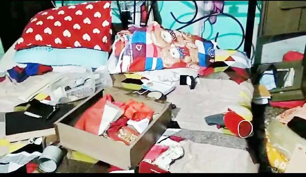 A flat in Mhapasa Ektanagar housing estate was broken into