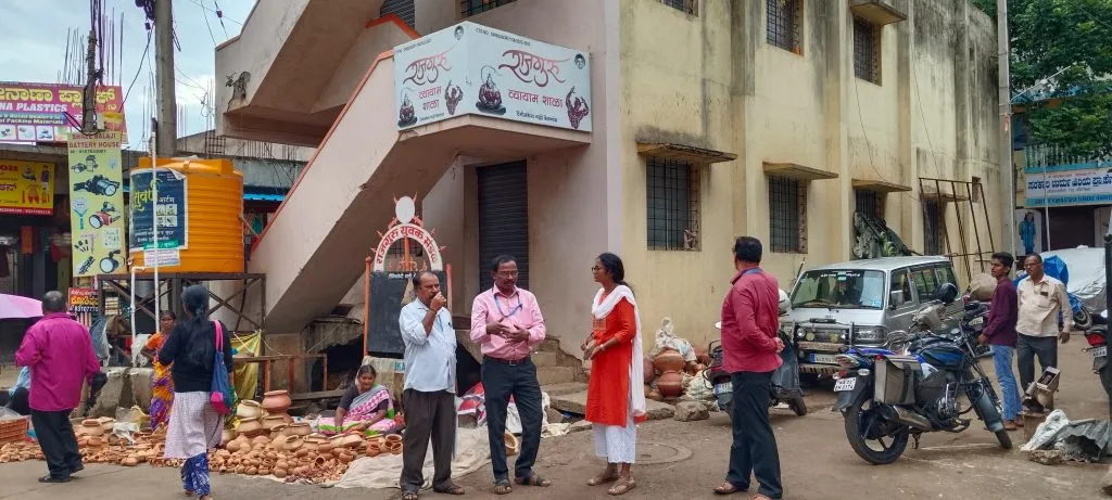 Municipality will issue notice to exercise school in Tenginkera street