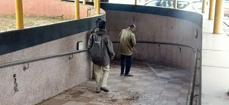 Cleanliness of subway by Municipal Corporation
