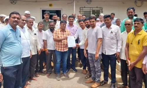 धामणी प्रकल्पाच्या शेतकऱ्यांना उपोषणाची वेळ येणार नसल्याचा पाटबंधारे खात्याचे आश्वासन Dhamani project hunger strike