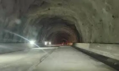 the Kashedi tunnel