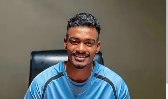 Signed a new contract with Mumbai FC