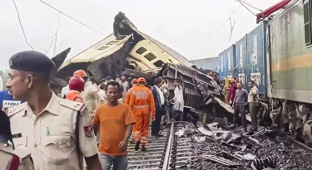 अडुसष्ट विरुद्ध एकशे एकाहत्तर ! Sixty-two against one hundred and seventy-one!