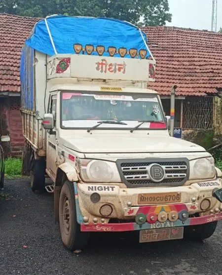 गुरांची अवैध वाहतूक; दोघांवर गुन्हा दाखल