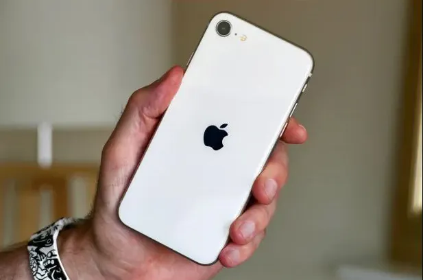 Exports of iPhones worth 2 billion dollars