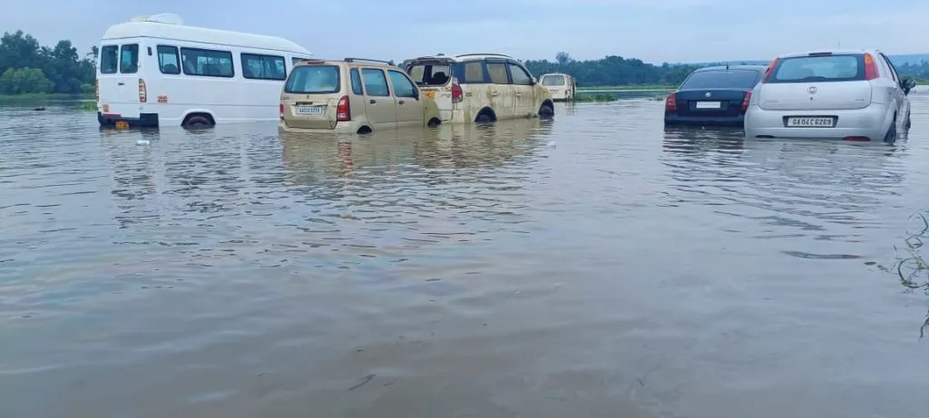 पर्जन्यराजाची विश्रांती, मोठे नुकसान! Prajanyaraja's rest, great loss!