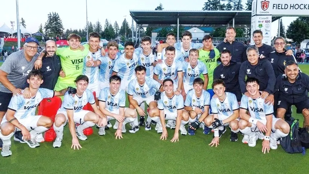 Argentina men's and women's hockey team champions