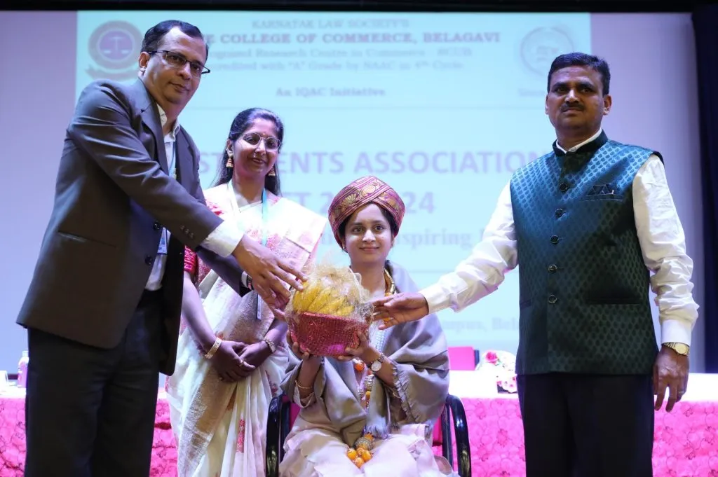 MP Priyanka Jarkiholi felicitated