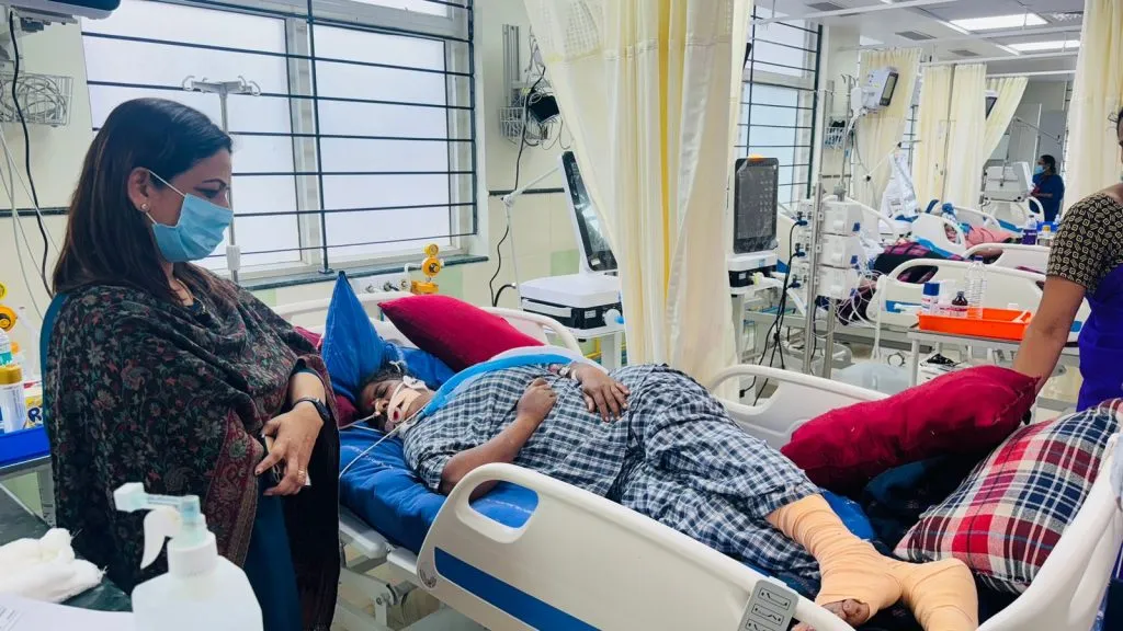 Dr. Sarnobat met the woman and inquired about her ongoing treatment