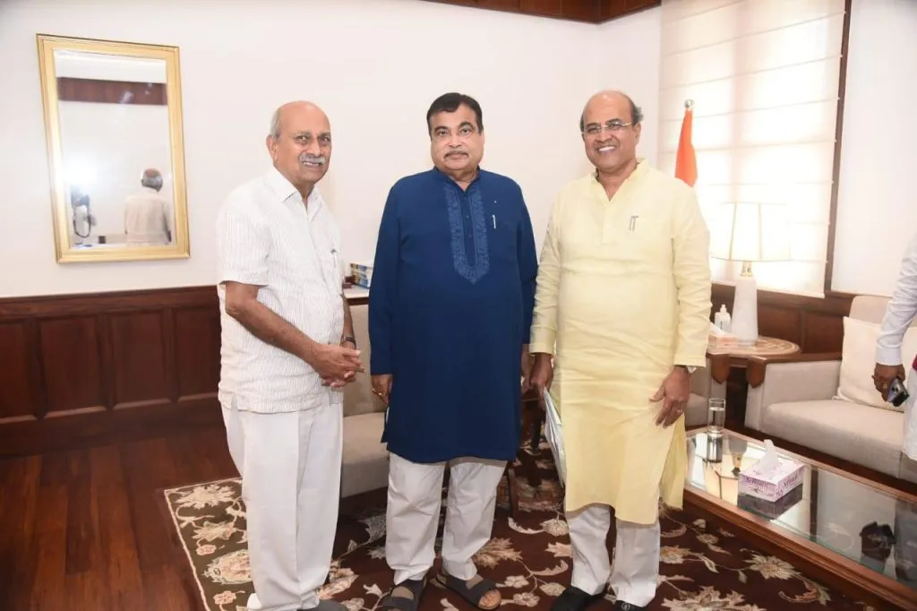 Goodwill visit from Dr. Prabhakar Kore to Nitin Gadkari