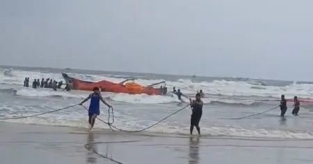 The boat capsized in the Colwa sea