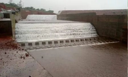 कास तलाव ओव्हर फ्लो ! सातारा शहरवासींयांची पाण्याची चिंता मिटली