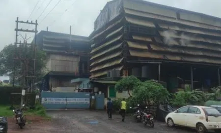 लोटेतील केमिकल्स कंपनीत स्फोट! 3 कामगार जखमी, स्फोटानंतर भीषण आग Explosion in chemicals company