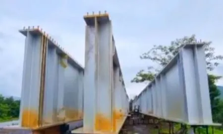 महामार्गावर आजही 4 तासांचा विशेष ब्लॉक; कोलाड-पुई पुलावर गर्डर बसवण्याचे काम