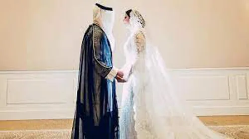 Divorce after three minutes of marriage