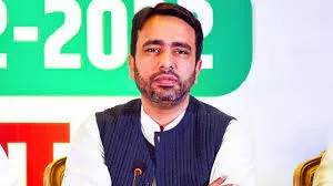 Do you want to write the name on it too?