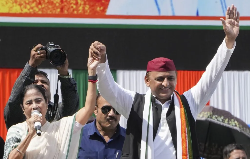 Trinamool held a grand rally in Kolkata on the occasion of Martyrs' Day